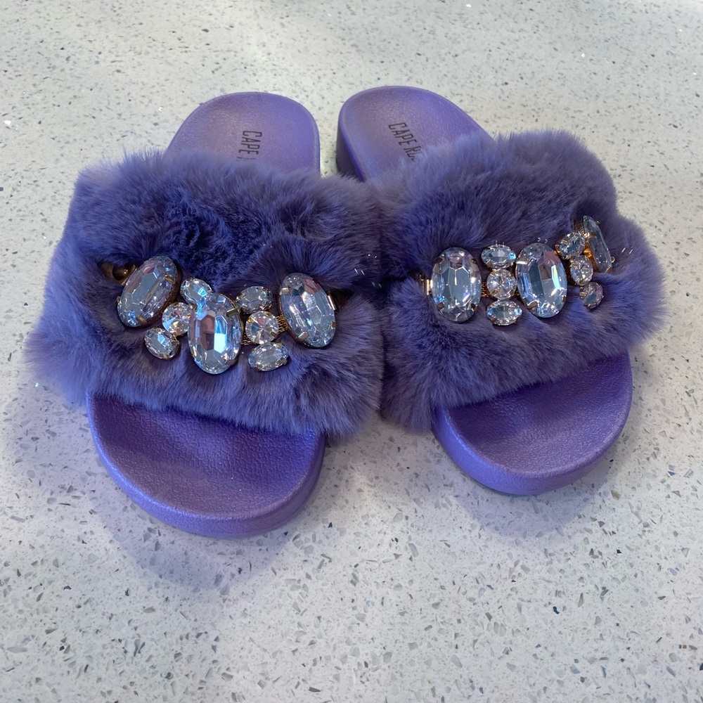 New Fashion Nova - Purple Fur Slide Sandals with Gem Accents- 6